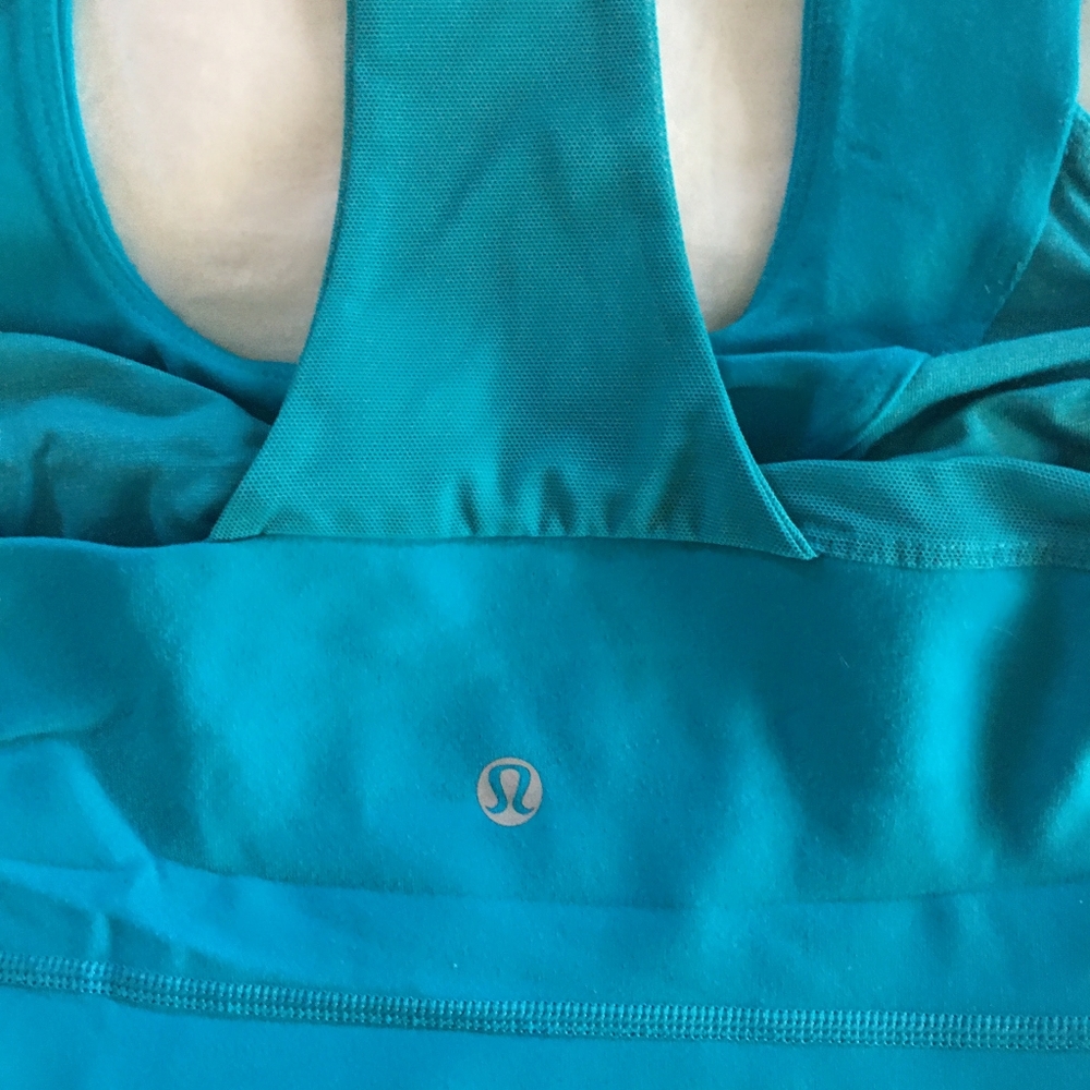 Lululemon workout top in aqua blue